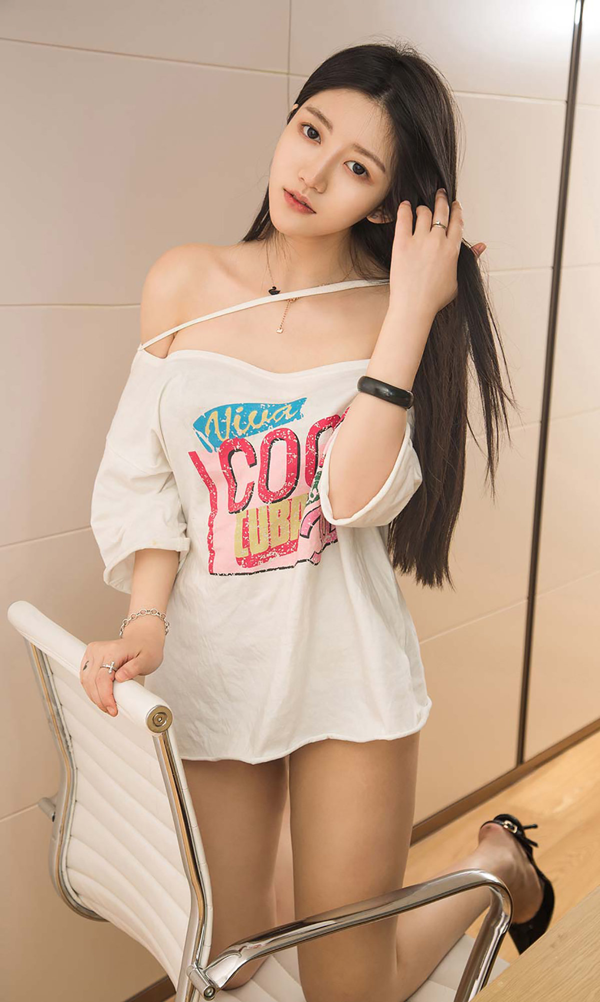 [Ugirls爱尤物]2016.12.20 No.581 曦望 晓曦